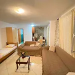 Pavle Apartmani