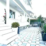Luxuryhome Ulcinj 1