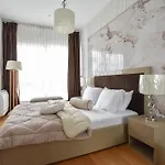 Two Rooms In Tre Canne Hotel