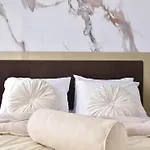 Two Rooms In Tre Canne Hotel