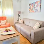 Elin Apartment