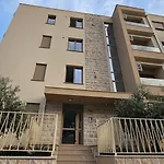 Bella Vista Residence D7