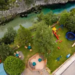 Hostel Izvor