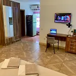 Axenia Hotel