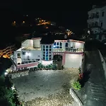 Apartments Monte Wiena