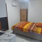 Kan&Dzan Apartmani