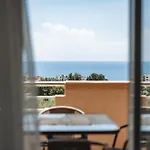 Olive Garden Apartment