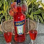 Bar Aperol Apartment