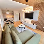 Apart 28- Luxury Suites