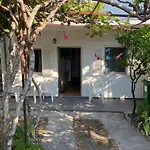 Deskos Cottage In Sutomore