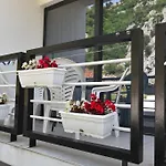 Apartments M Canj