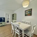 Lenny One Bedroom Apartment Sveti Stefan