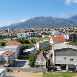 Excellent View Of Bar