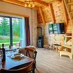 Villas Chardak