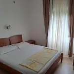 Apartments Petrovic