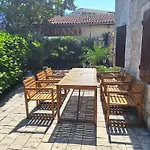 Beachfront House Jovan