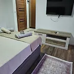 Apartments Ishmi In Center Of Ulcinj