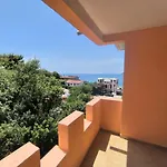 Violit Apartments&Restaurant