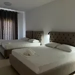 Apartments Drini
