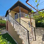 Montebar2