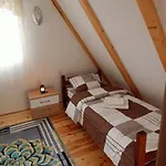 Zvuk Tisine