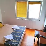 Magaza Apartmani Bijela