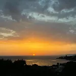 Дом Возле Моря С Большой Террасой С Видом На Море