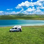 Montenomad Campervan