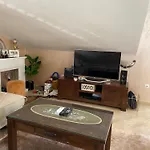 Lusi Seaview Apartment