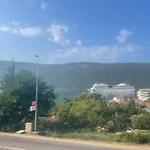 Modern And Cosy Flat In Kotor Bay