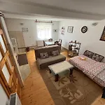 Apartment Phillip