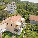 Bradasevic Apart Resort Tivat