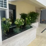 Lavender Apartment - Close To The Beach - Private Garage Parking