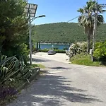 Lazarus Bigova Apartments