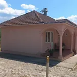 Apatr Kika