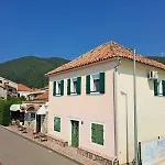Apartment Zore