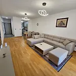 Apartment Perfekt Lux Sveti Stefan
