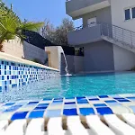 Villa Holiday Apartments