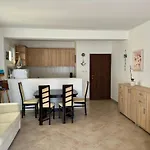 Marina Vista