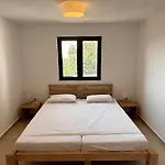 B&K Villa Kruce