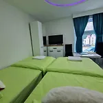 Studio Apartman 011
