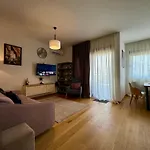 Rel Apartment
