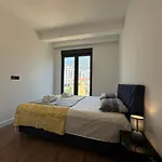 Elia Residence Apartment