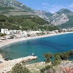 Квартира На Cara Lazara
