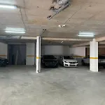 One Bedroom Apartment 777