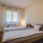 Mb Guest House