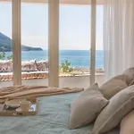 Sky Line Sea View Apartment