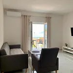 Star Apartment