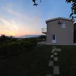 Sisters Residence