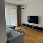 Becici Apartment M